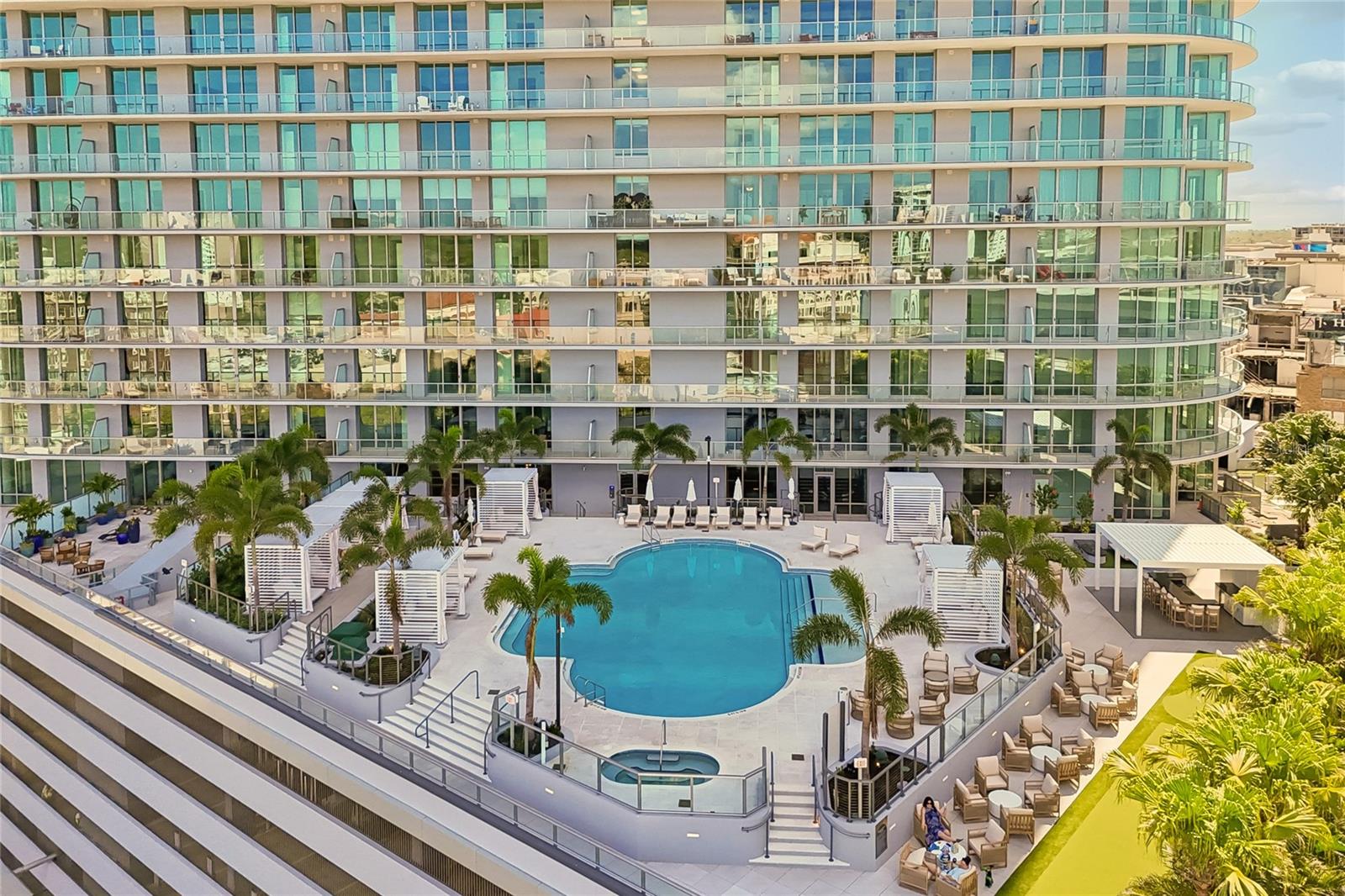 Listing photo id 76 for 400 Central Avenue 2505