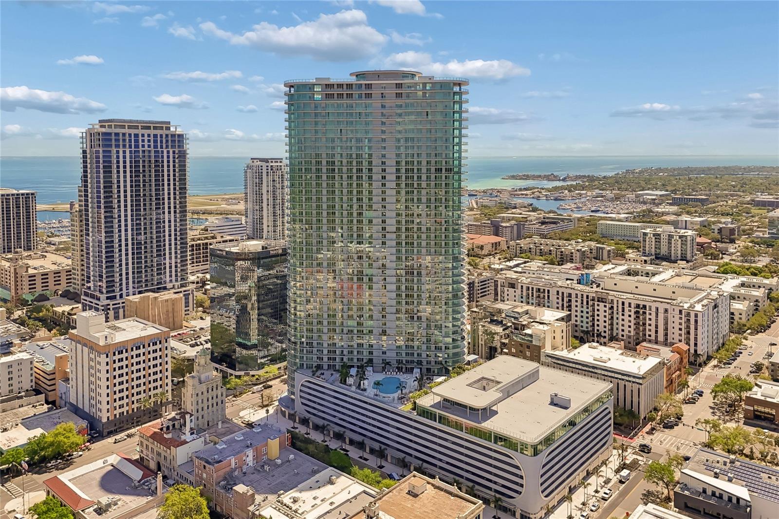 Listing photo id 80 for 400 Central Avenue 2505