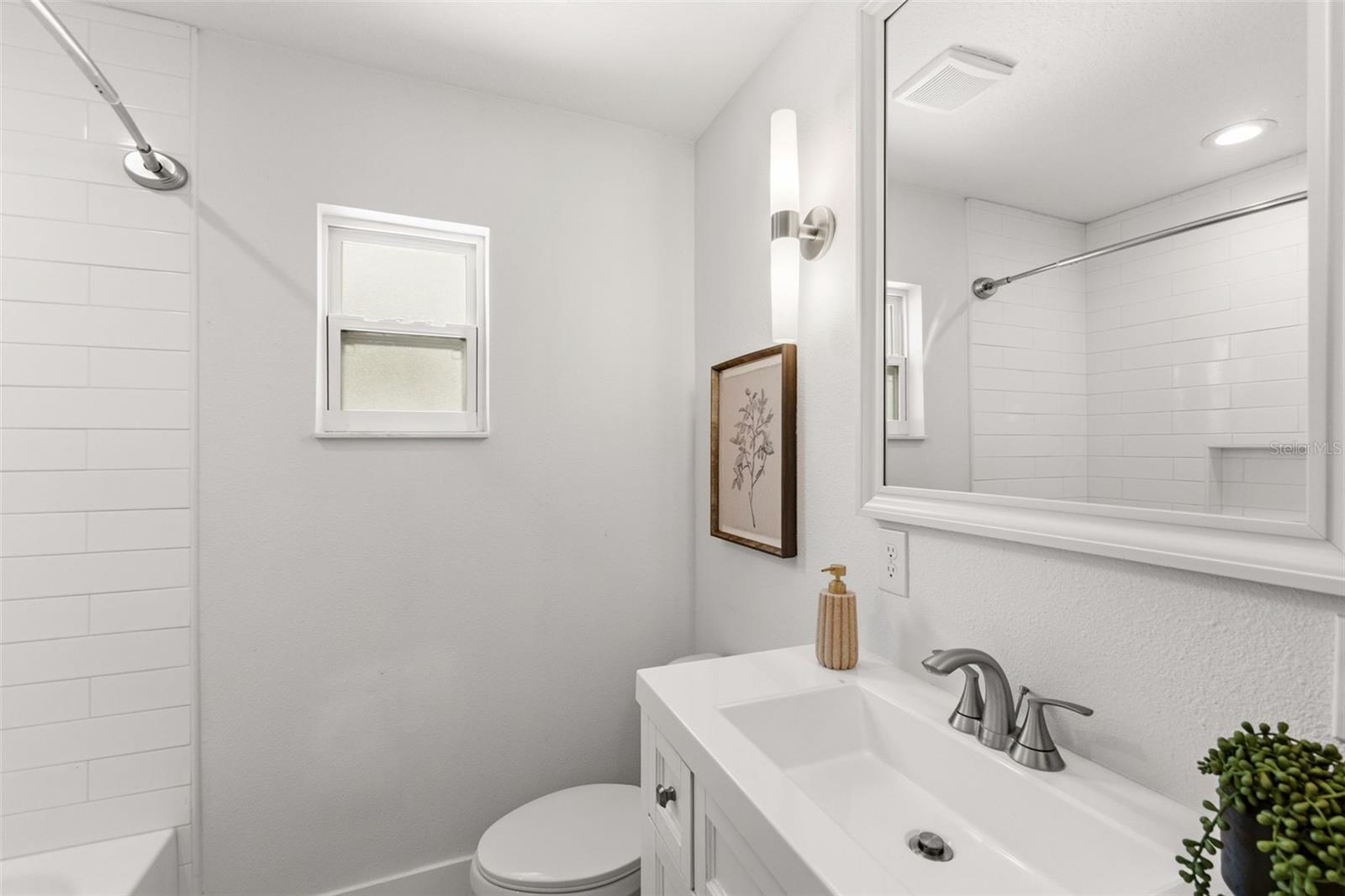 Listing photo id 20 for 4610 Shamrock Road