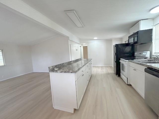 Image 5 of 18 For 7110 Commons Boulevard