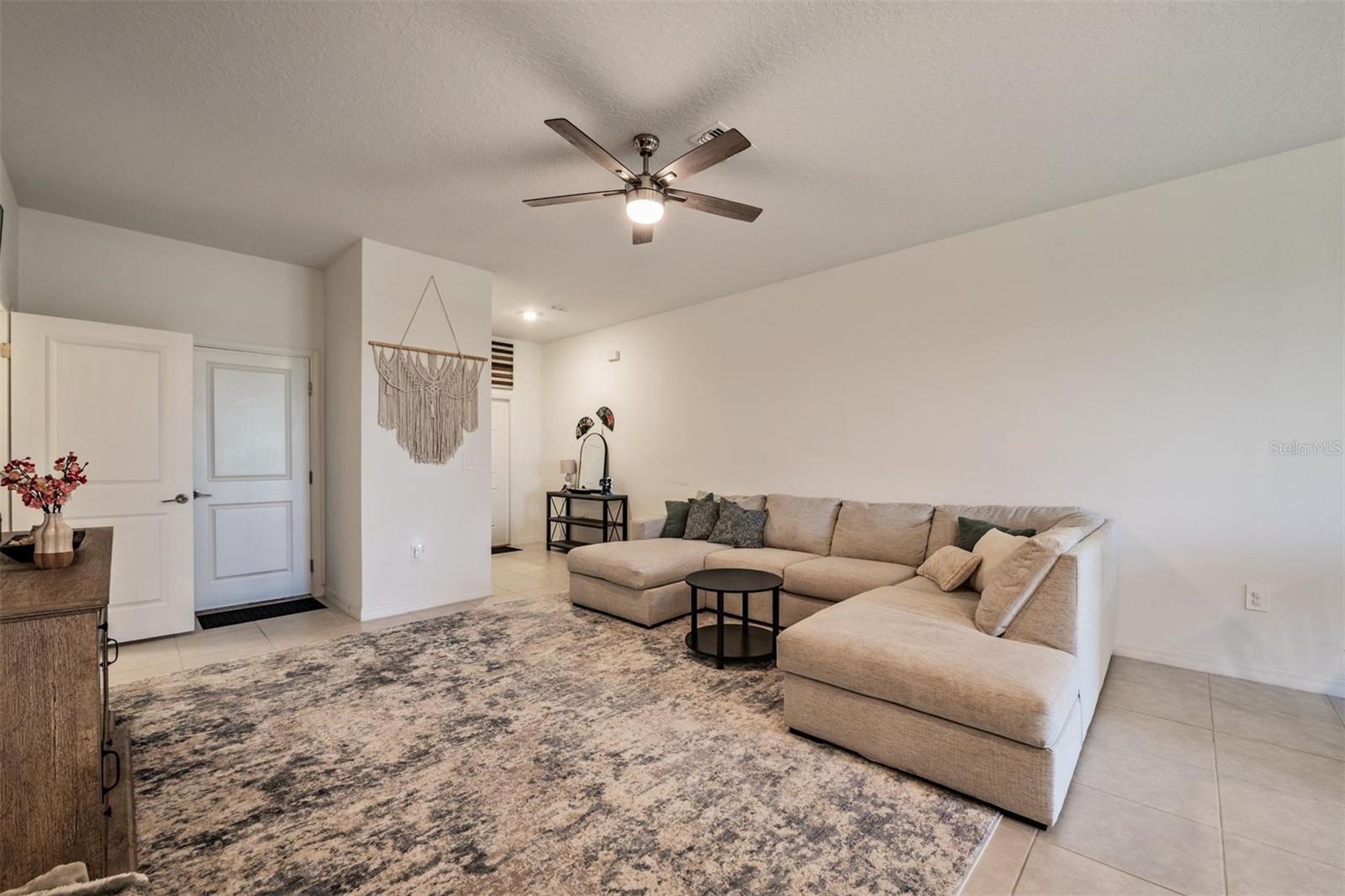 Image 4 of 31 For 9133 Bonita Mar Drive