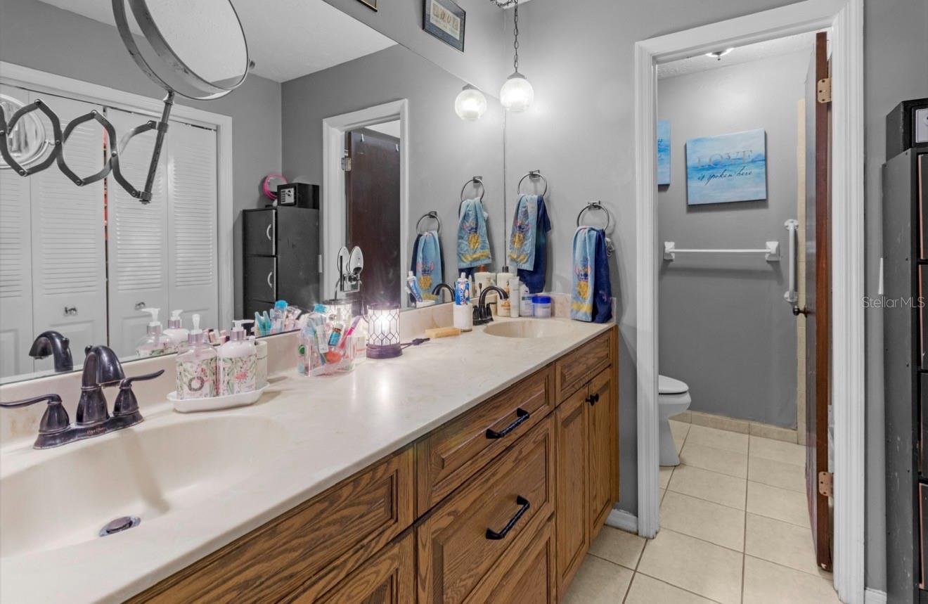 Image 6 of 10 For 302 Hutch Court