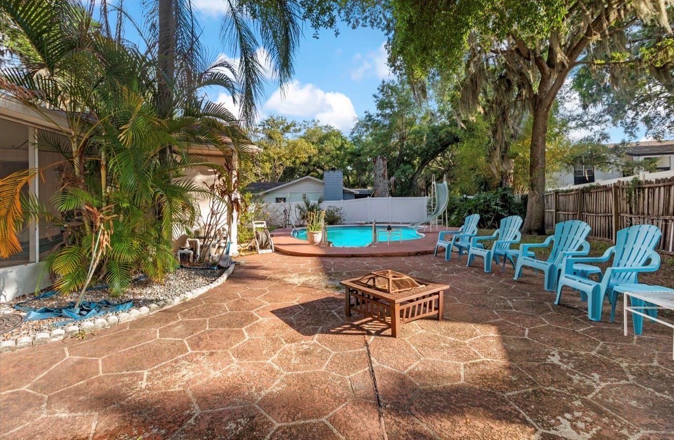 Image 8 of 10 For 302 Hutch Court