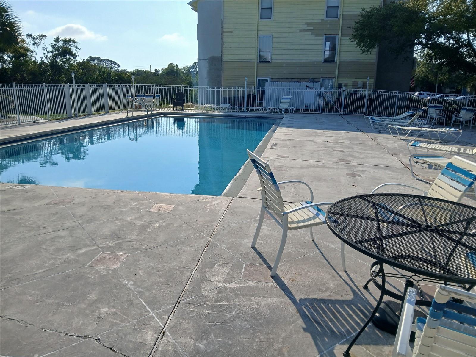 Image 14 of 25 For 455 Alt 19 S 121