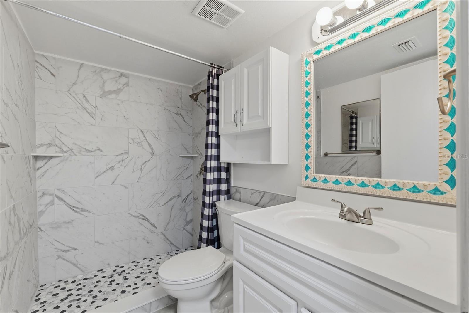 Image 26 of 34 For 12760 Indian Rocks Road 1065