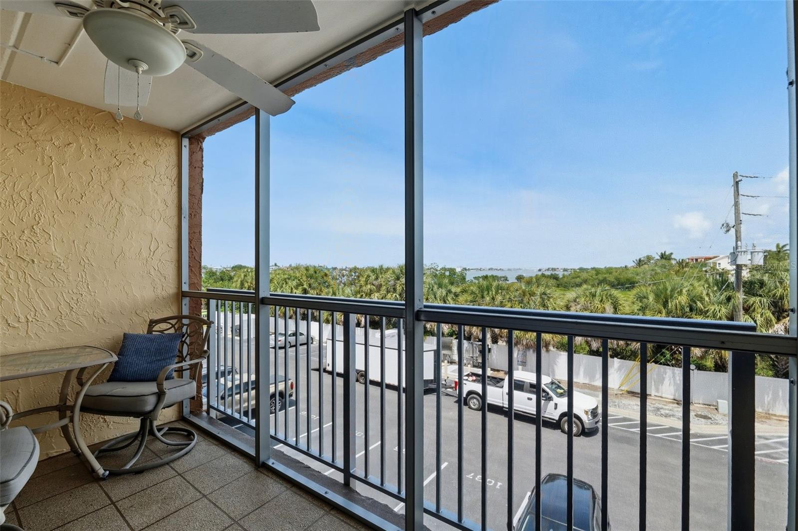 Image 33 of 34 For 12760 Indian Rocks Road 1065