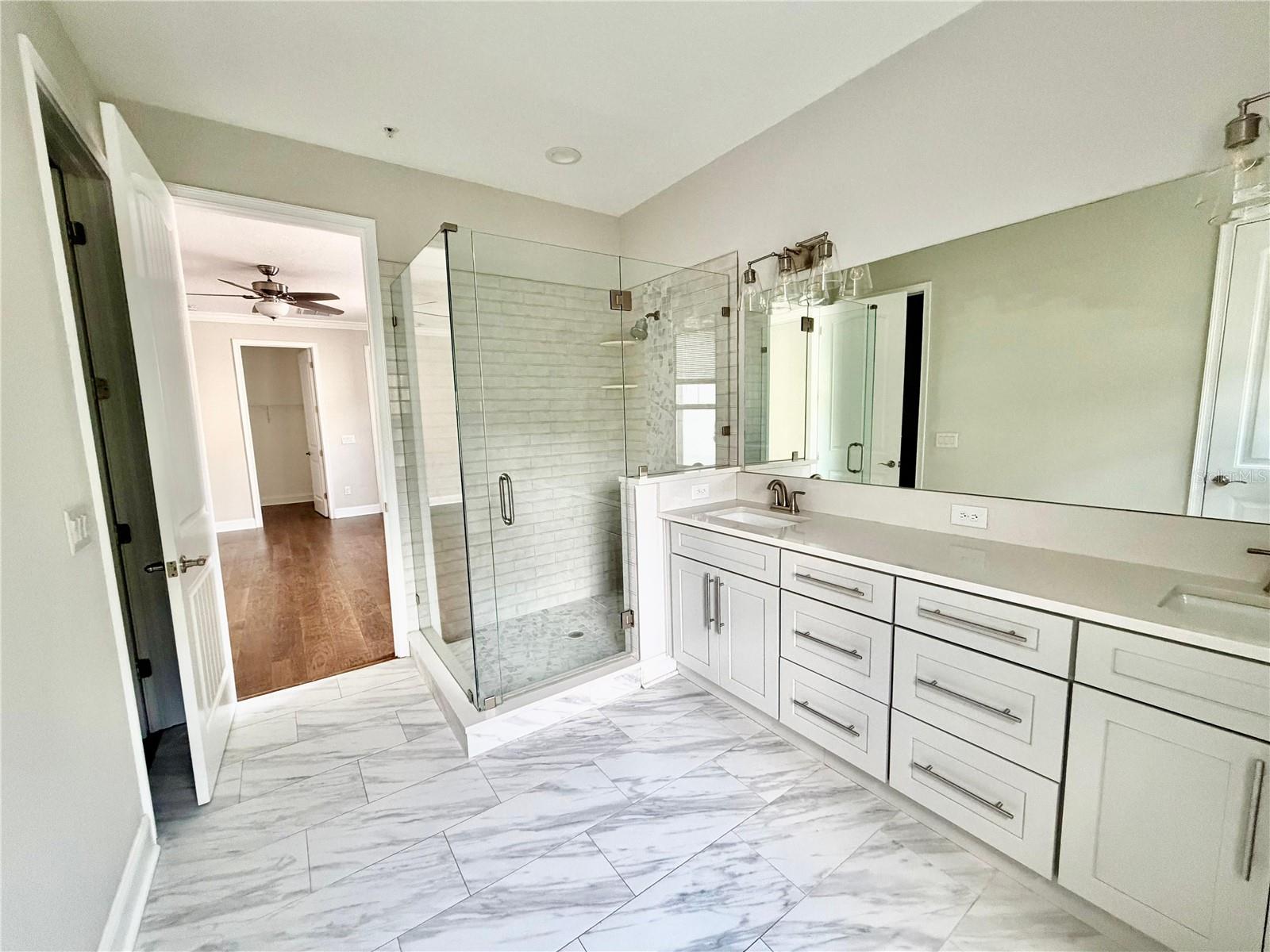 Image 11 of 21 For 4606 Fig Street 2