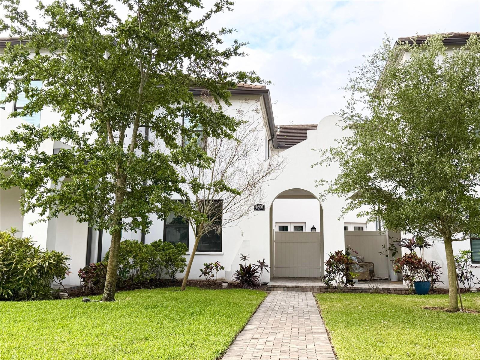 Image 19 of 21 For 4606 Fig Street 2