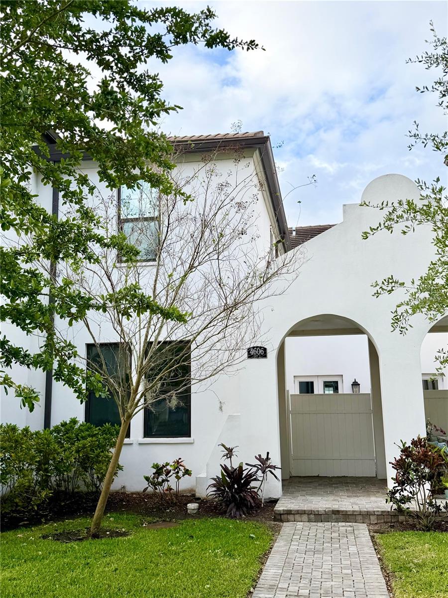 Image 20 of 21 For 4606 Fig Street 2