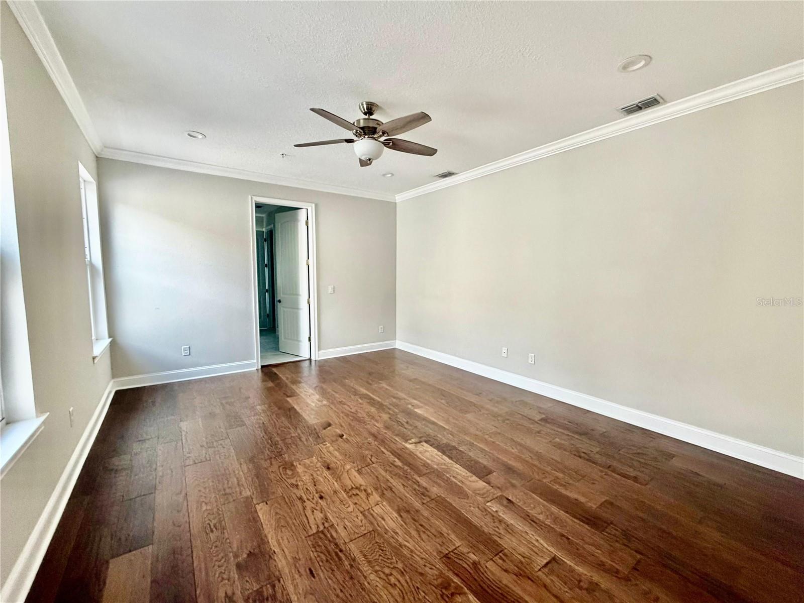 Image 7 of 21 For 4606 Fig Street 2