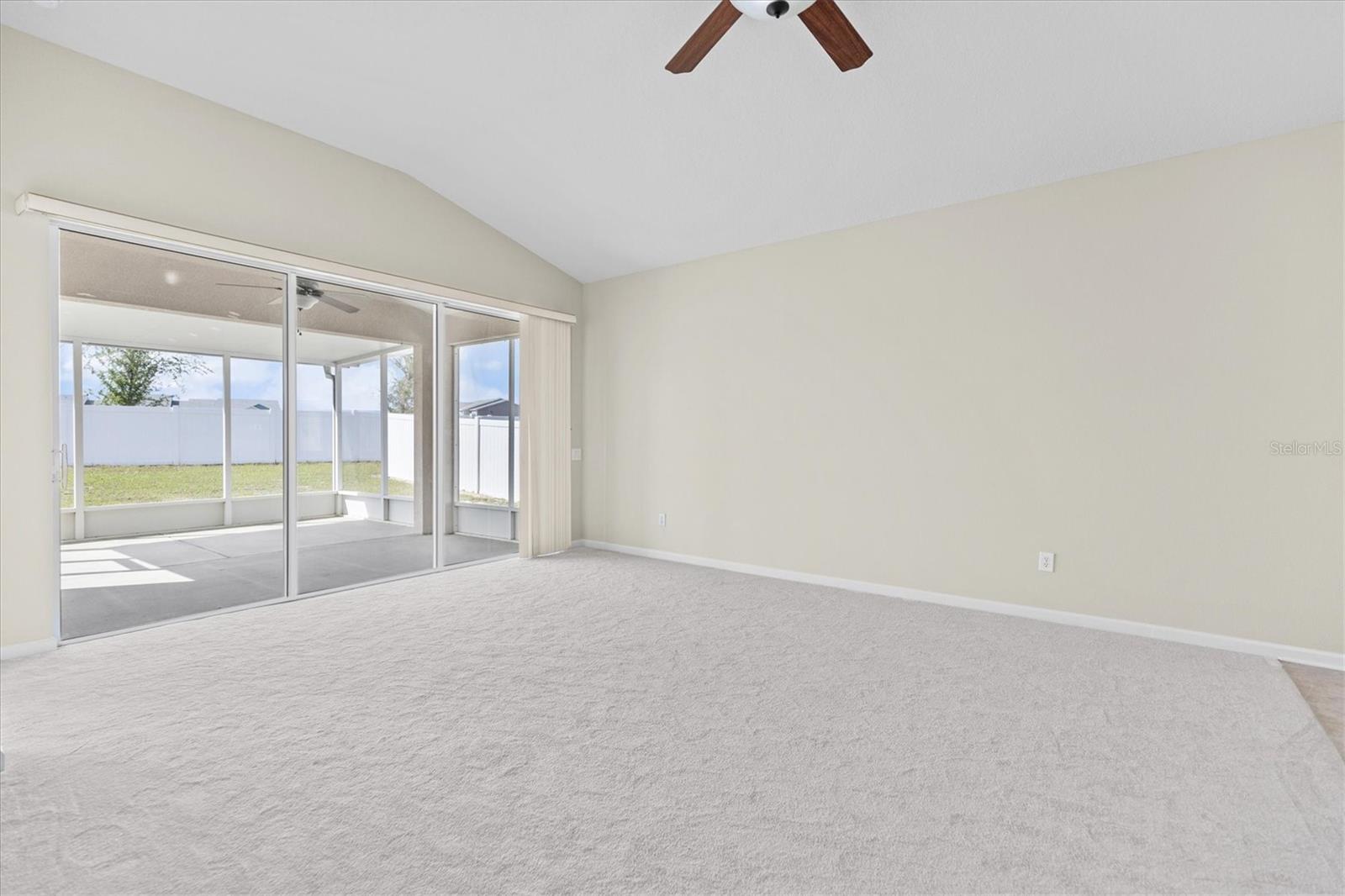 Image 15 of 54 For 601 Nodding Shade Drive