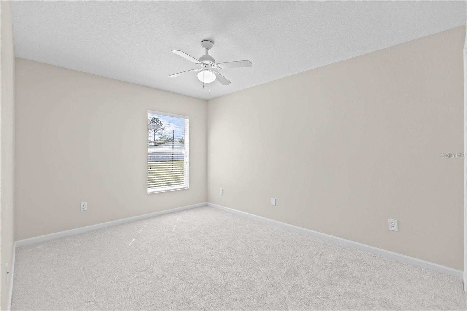 Image 31 of 54 For 601 Nodding Shade Drive