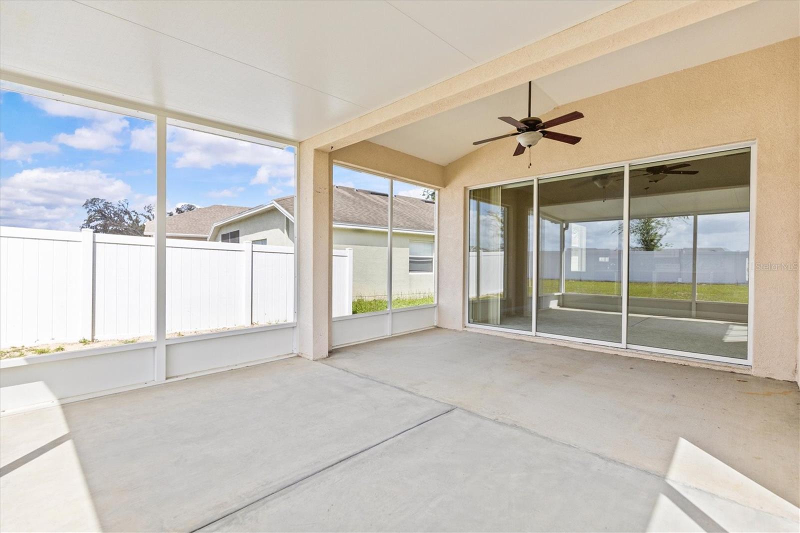 Image 35 of 54 For 601 Nodding Shade Drive