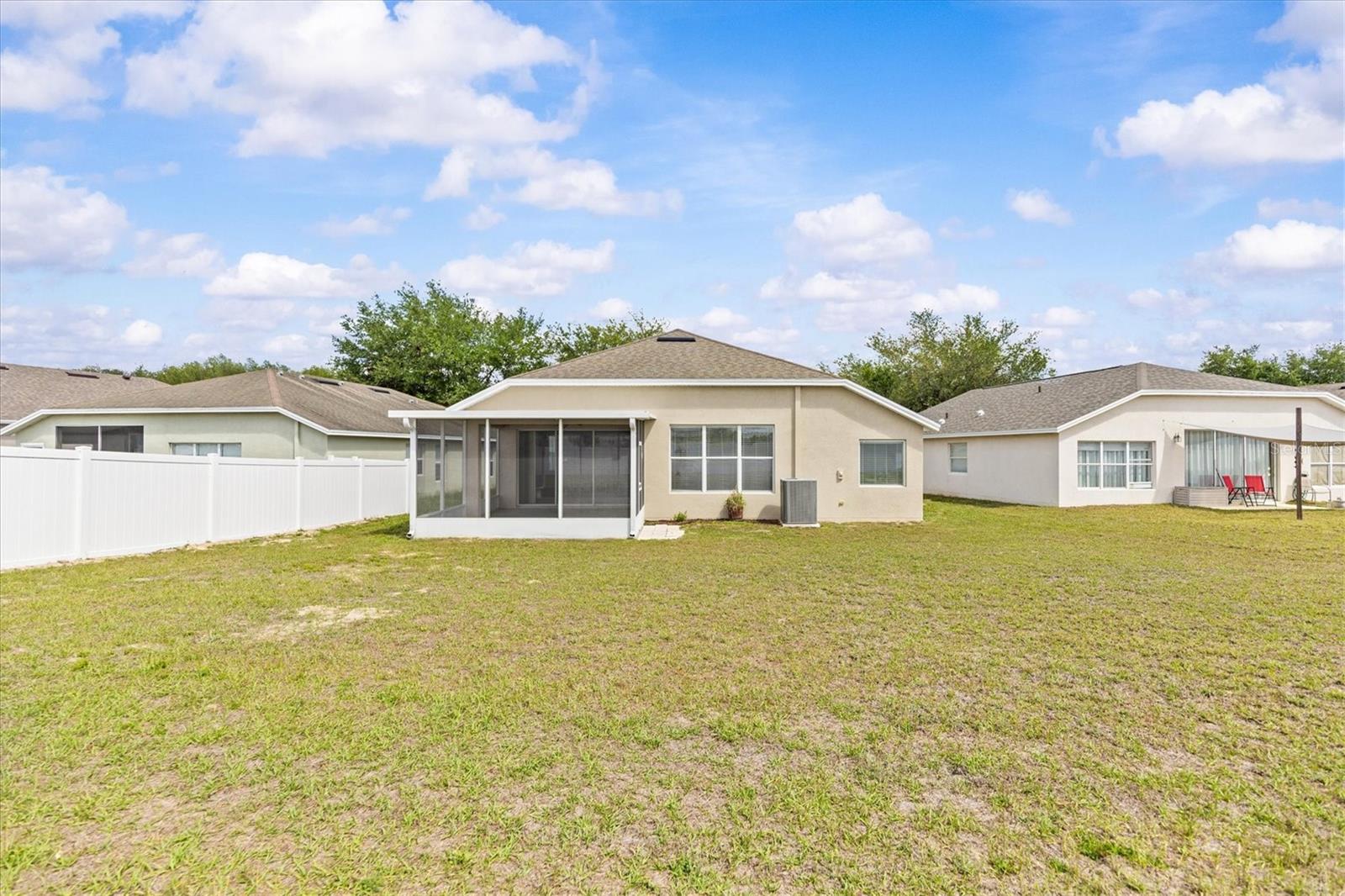 Image 38 of 54 For 601 Nodding Shade Drive