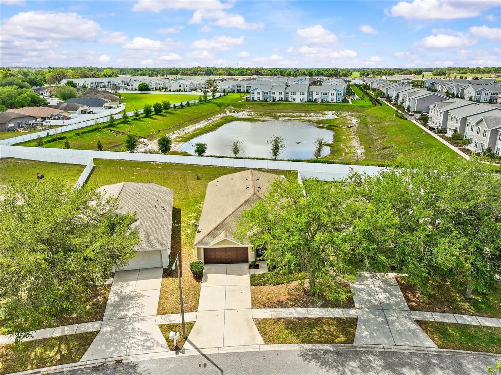 Image 41 of 54 For 601 Nodding Shade Drive