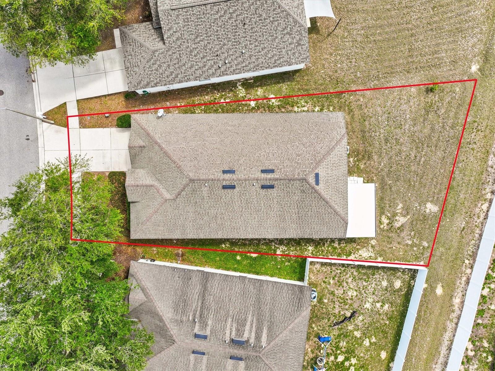 Image 44 of 54 For 601 Nodding Shade Drive