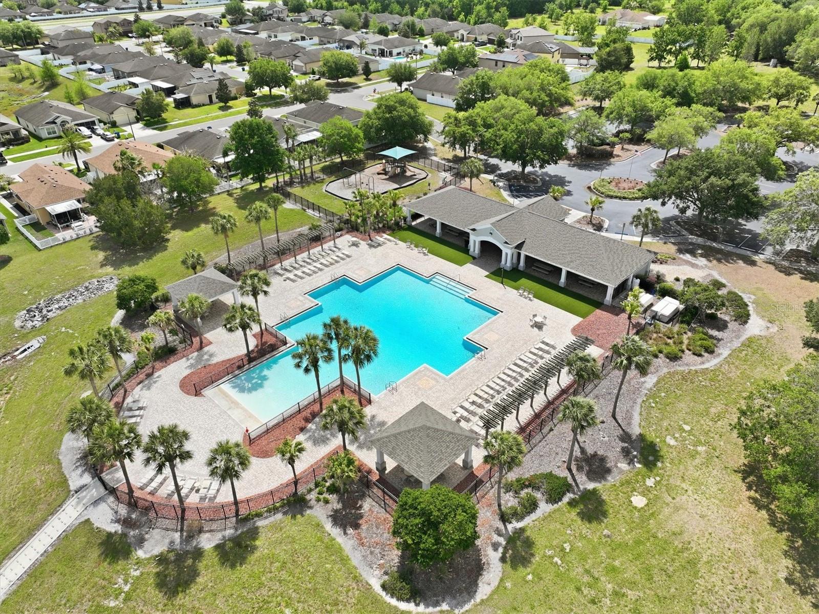 Image 48 of 54 For 601 Nodding Shade Drive