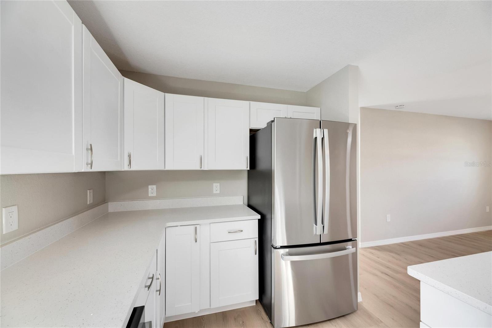 Image 20 of 63 For 660 Flamingo Drive