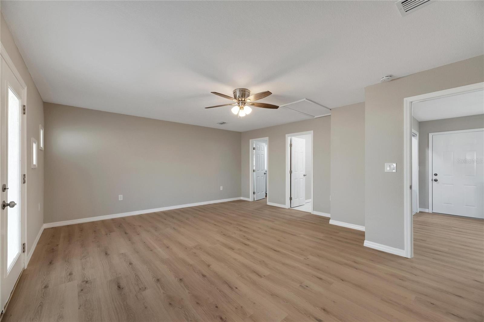 Image 24 of 63 For 660 Flamingo Drive