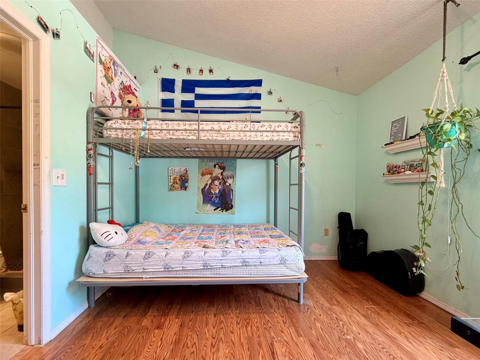 Image 10 of 39 For 1001 Brigadoon Drive