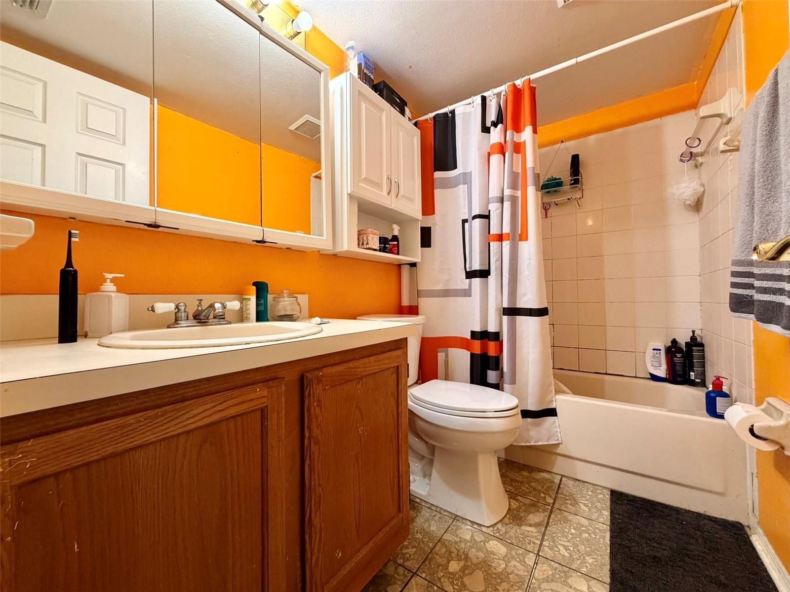 Image 21 of 39 For 1001 Brigadoon Drive