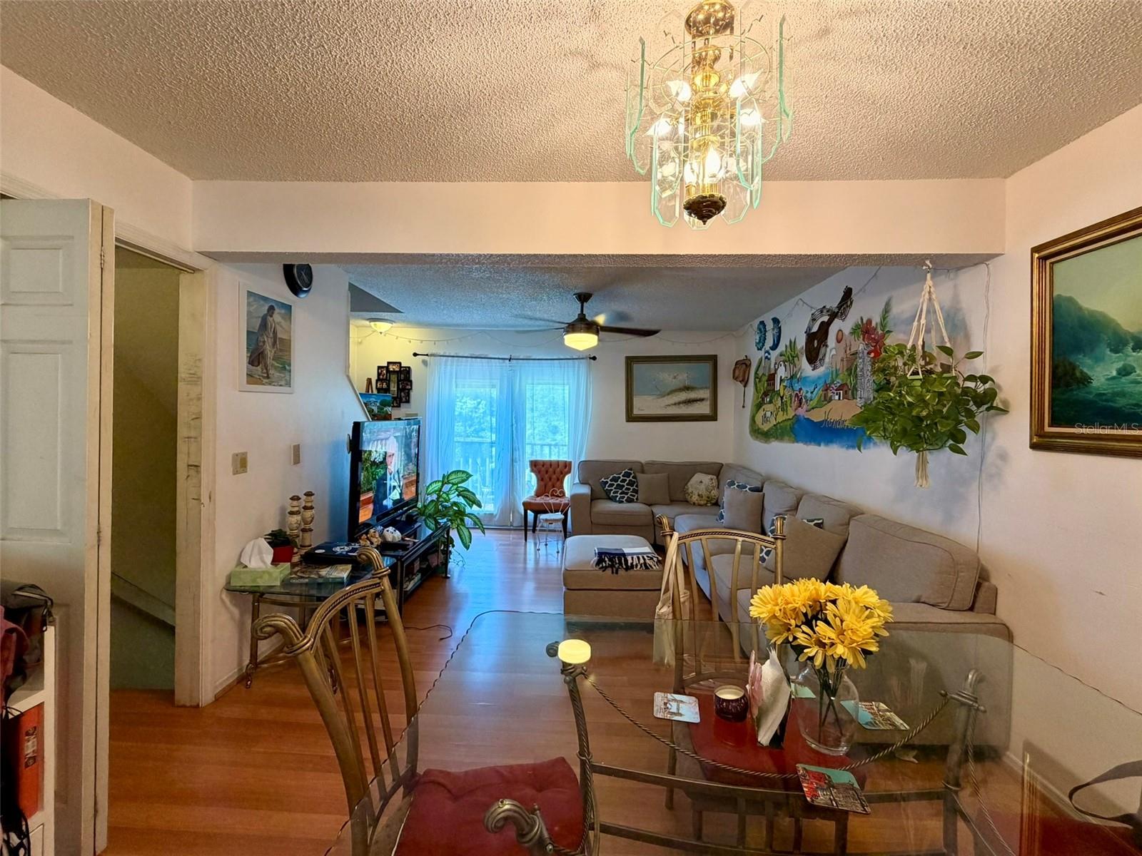 Image 6 of 39 For 1001 Brigadoon Drive