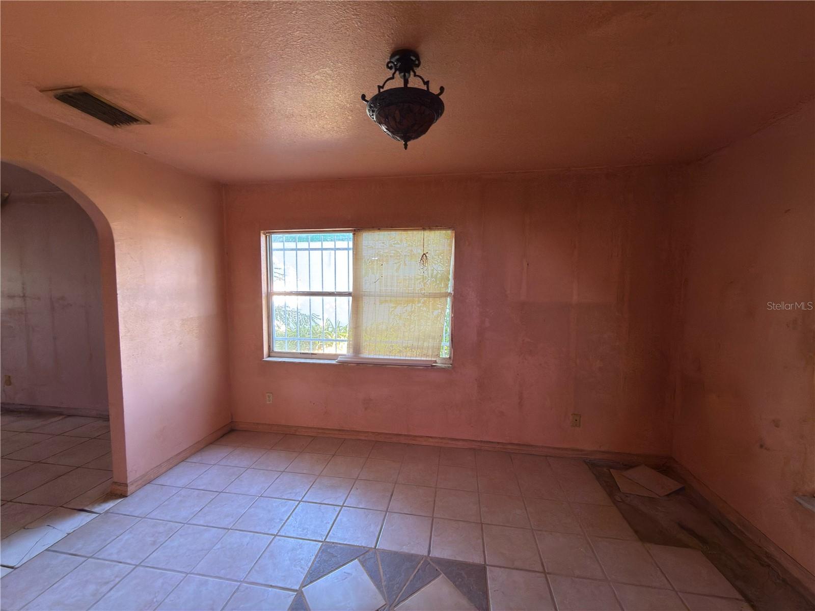 Image 14 of 38 For 7720 Arezzo Avenue