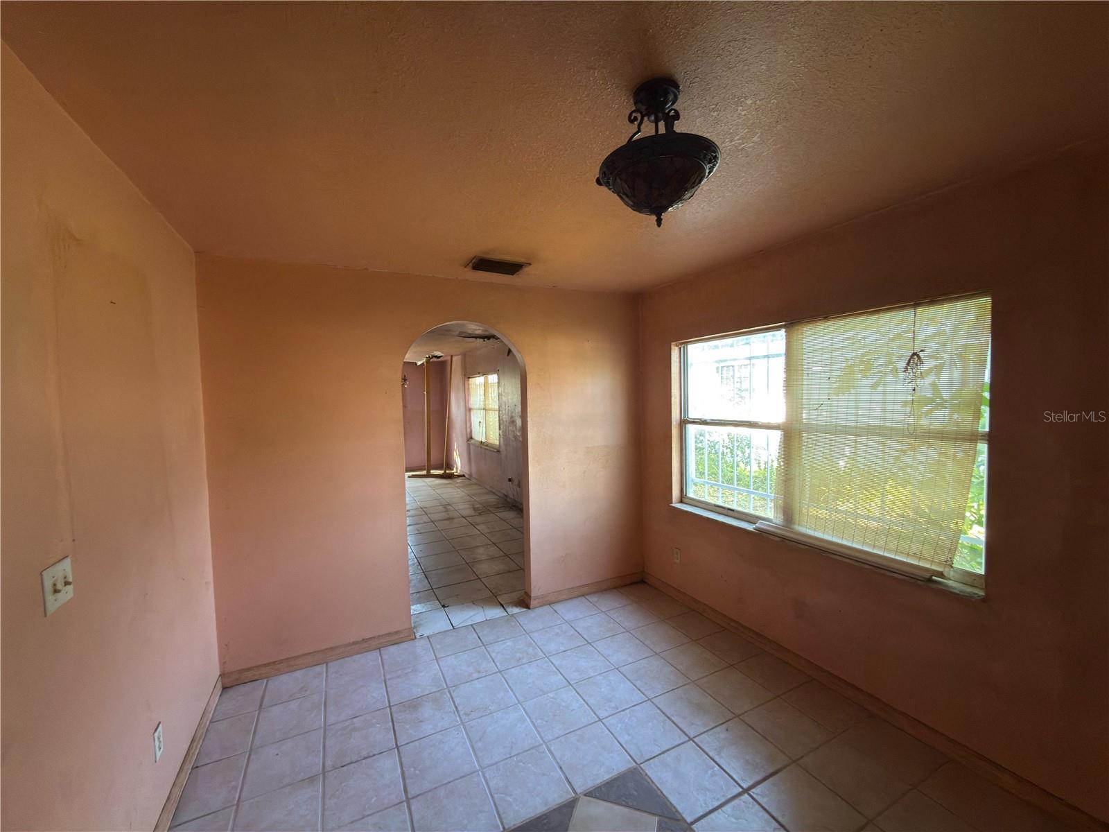 Image 15 of 38 For 7720 Arezzo Avenue