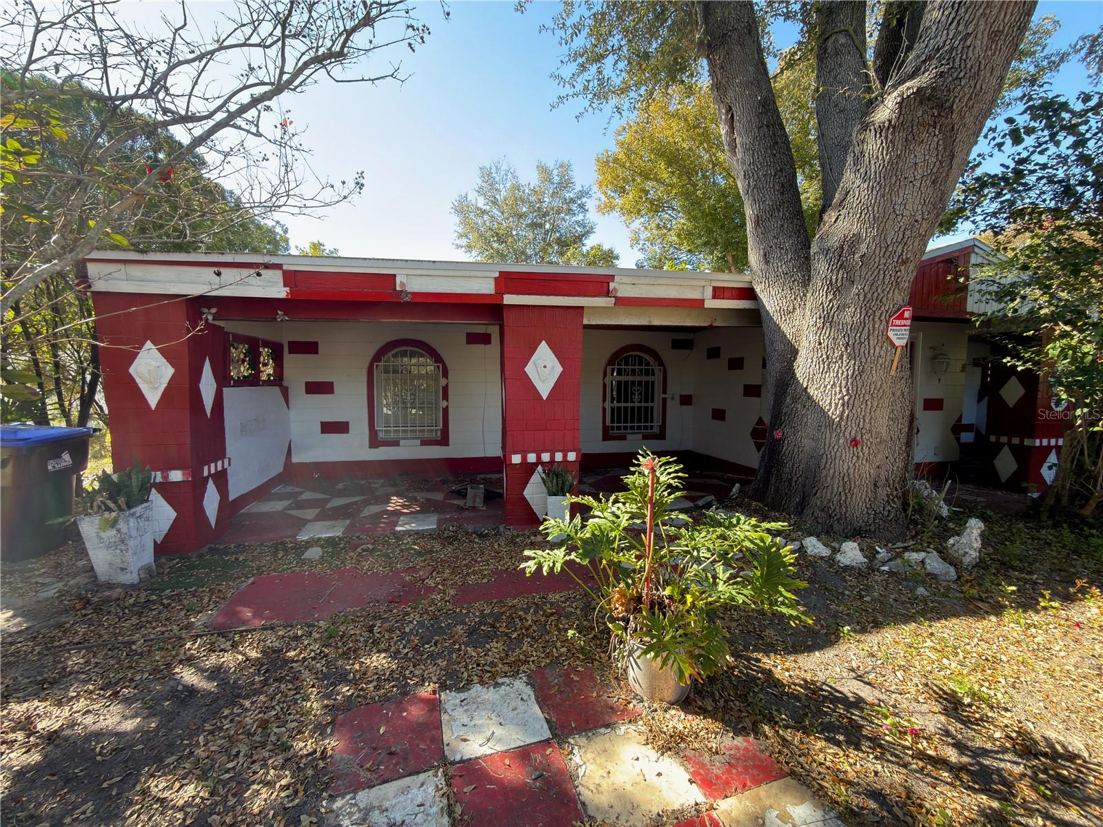 Image 2 of 38 For 7720 Arezzo Avenue