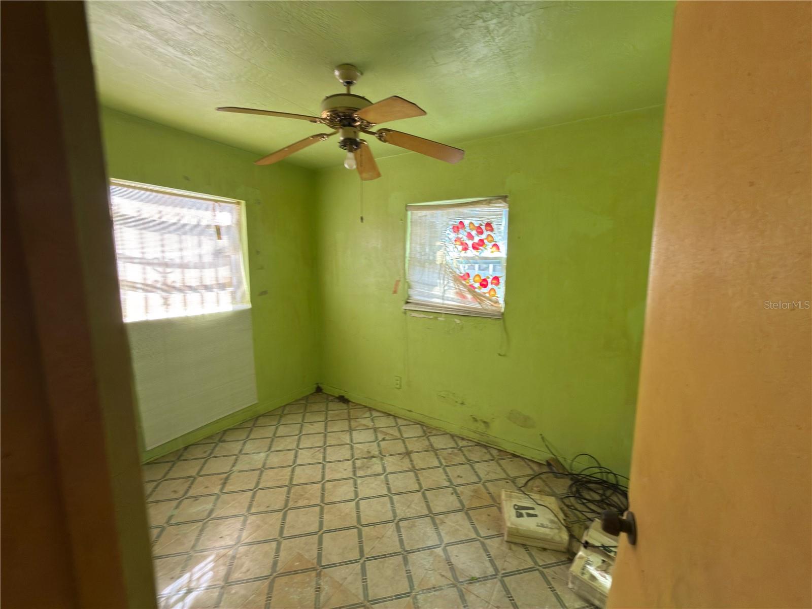 Image 23 of 38 For 7720 Arezzo Avenue