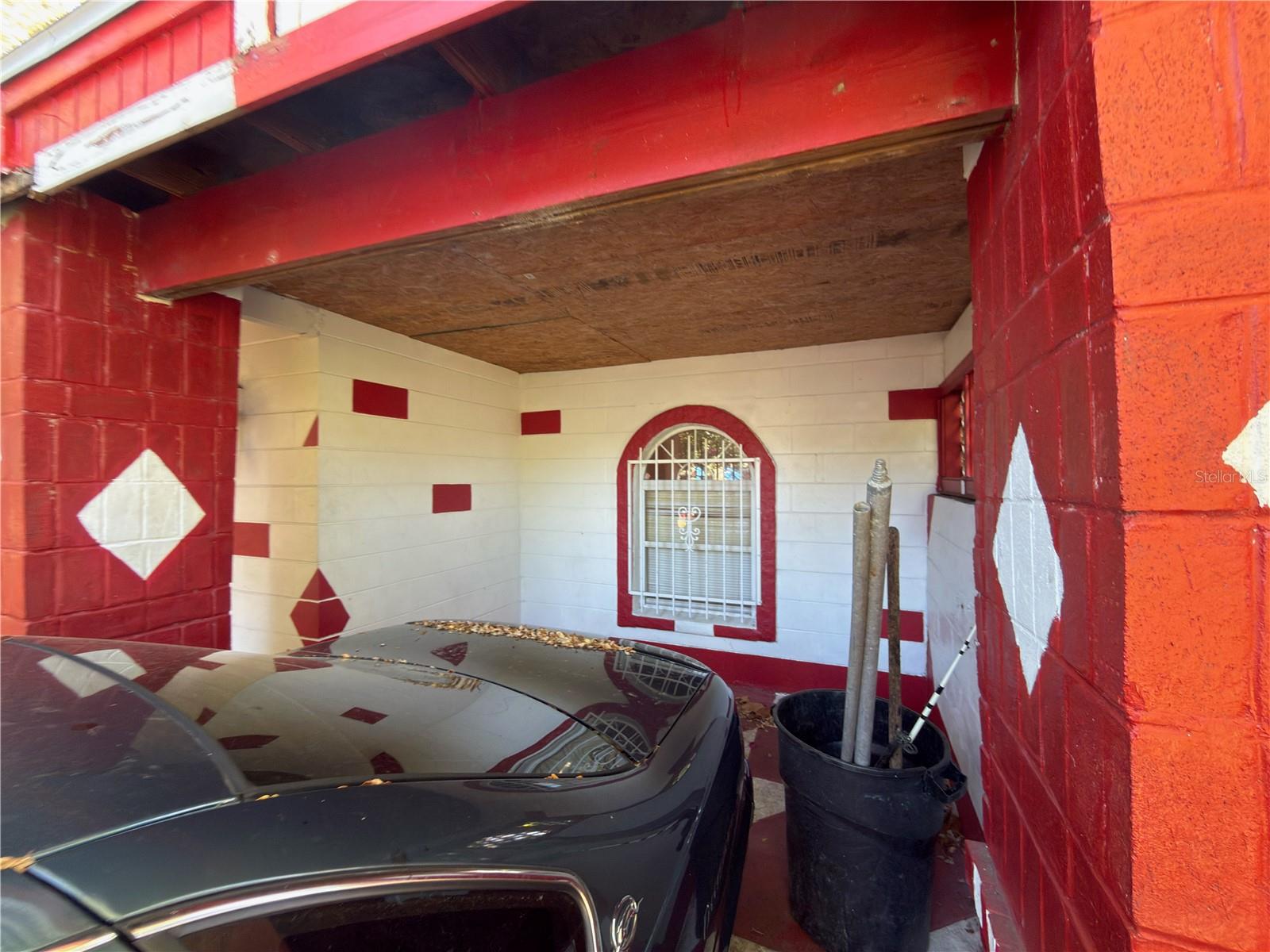 Image 5 of 38 For 7720 Arezzo Avenue