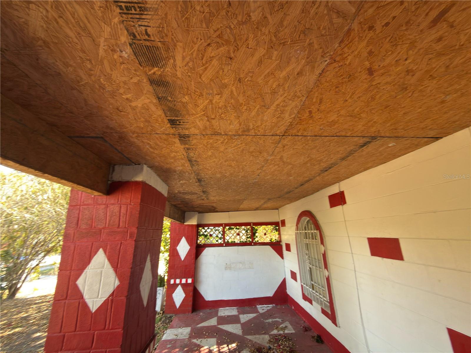 Image 6 of 38 For 7720 Arezzo Avenue