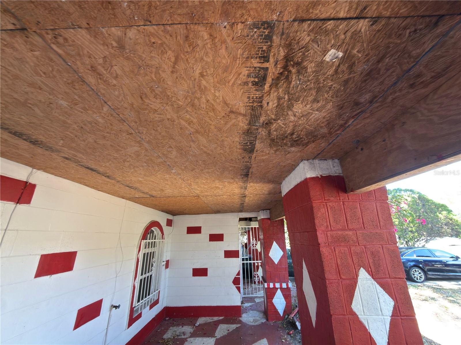 Image 7 of 38 For 7720 Arezzo Avenue