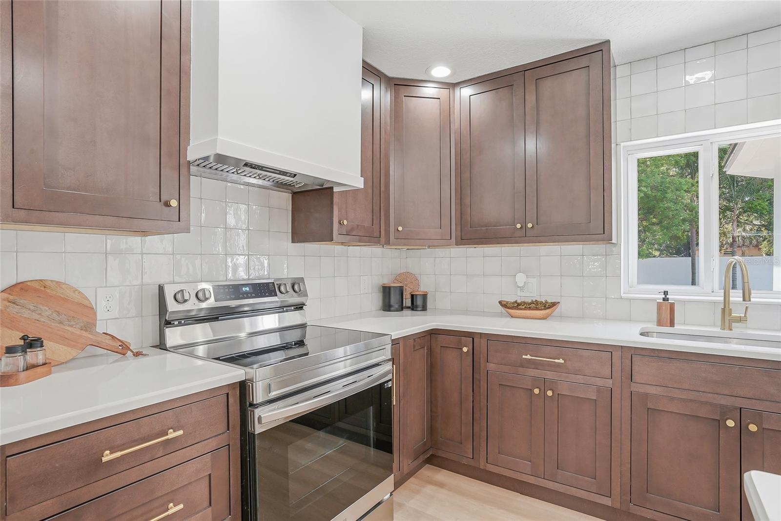 Image 13 of 43 For 4909 Zion Street