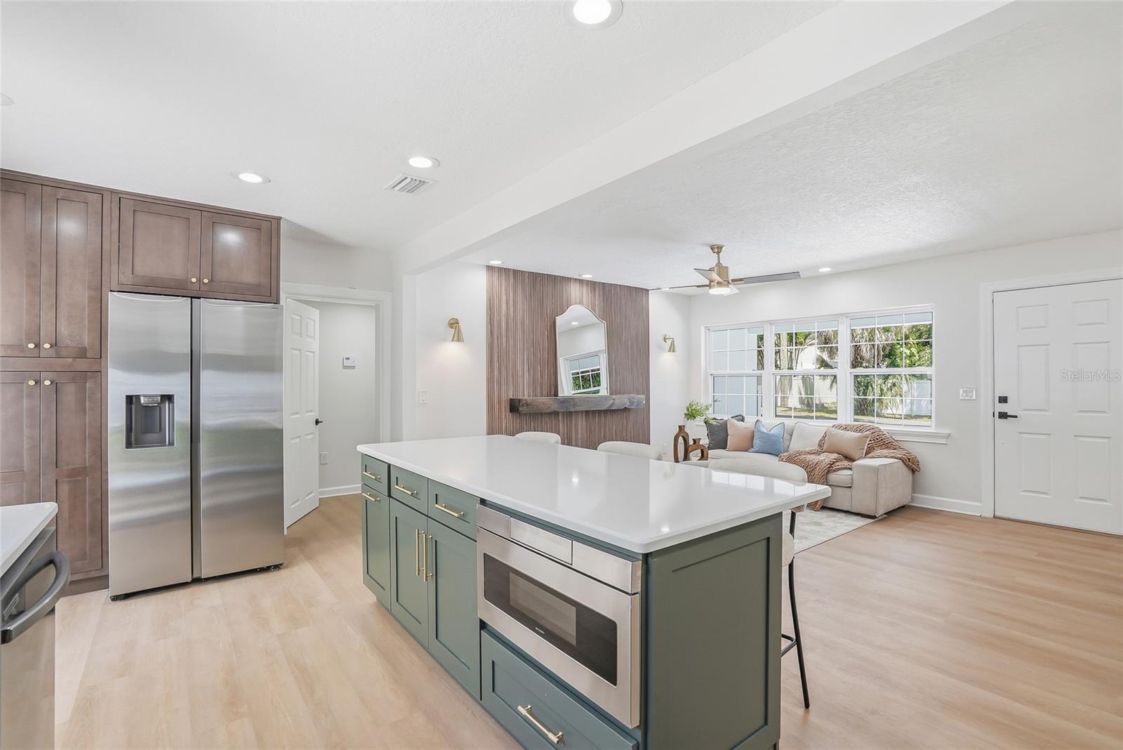 Image 14 of 43 For 4909 Zion Street