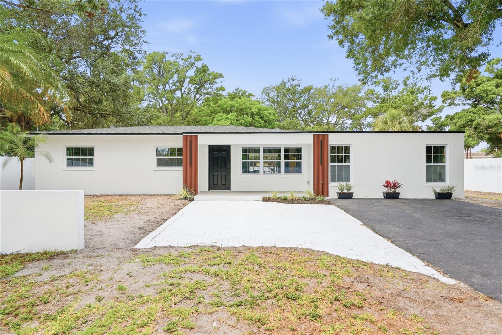 Image 38 of 43 For 4909 Zion Street