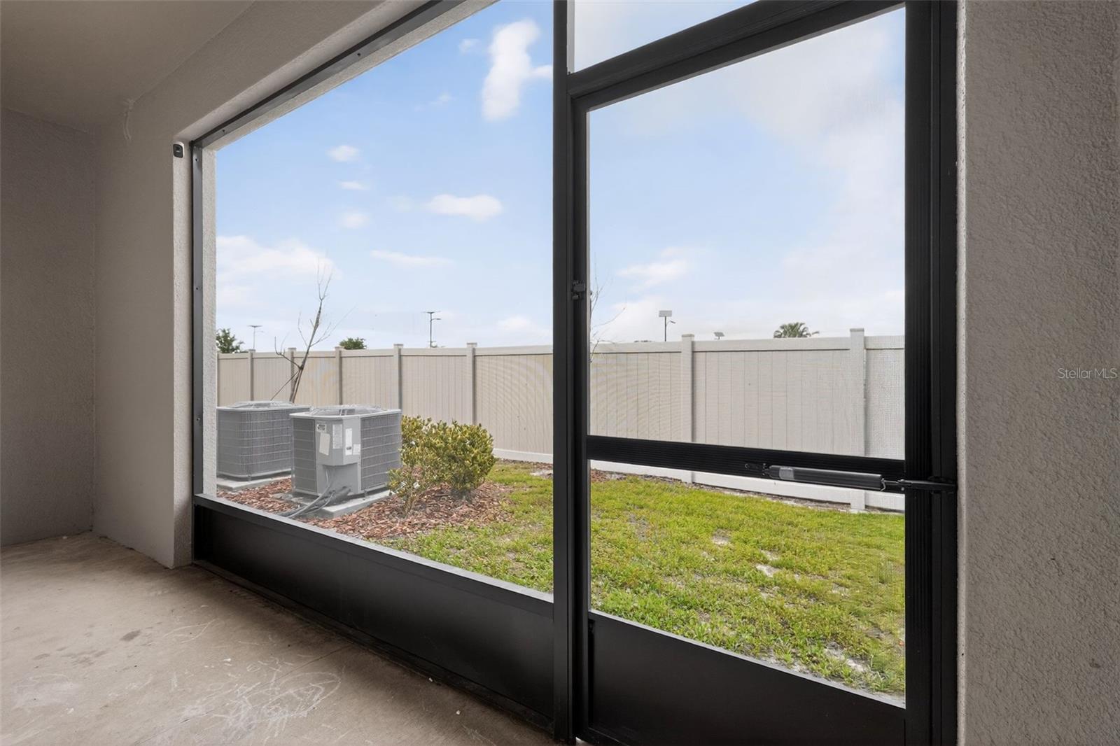 Image 16 of 17 For 32021 Powderpuff Mimosa Drive