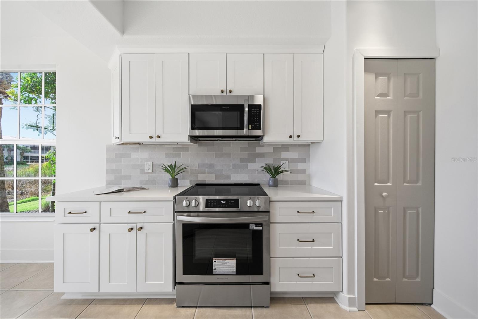 Image 5 of 25 For 7084 Prosperity Circle 1102