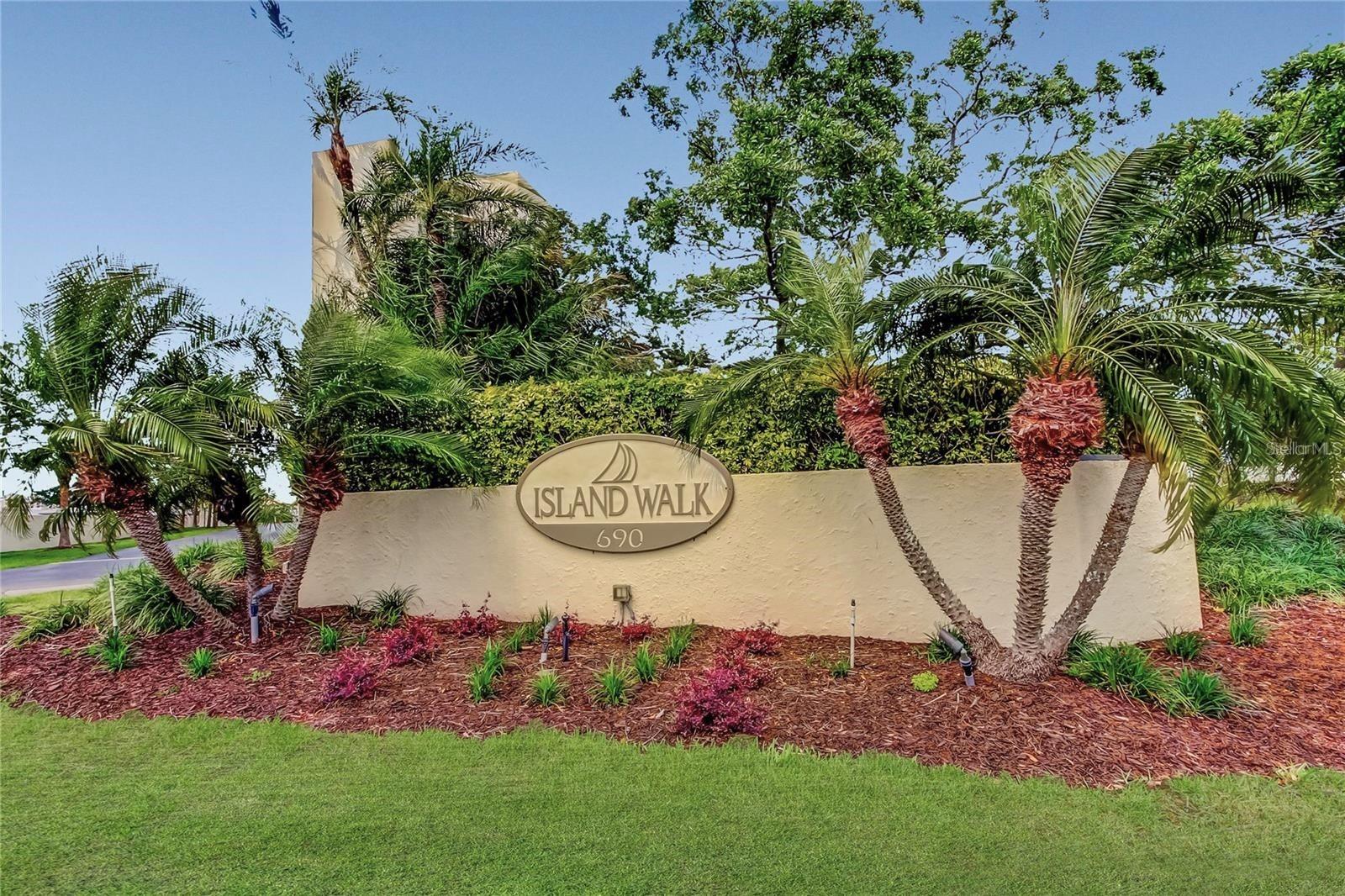 Image 26 of 43 For 690 Island Way 307