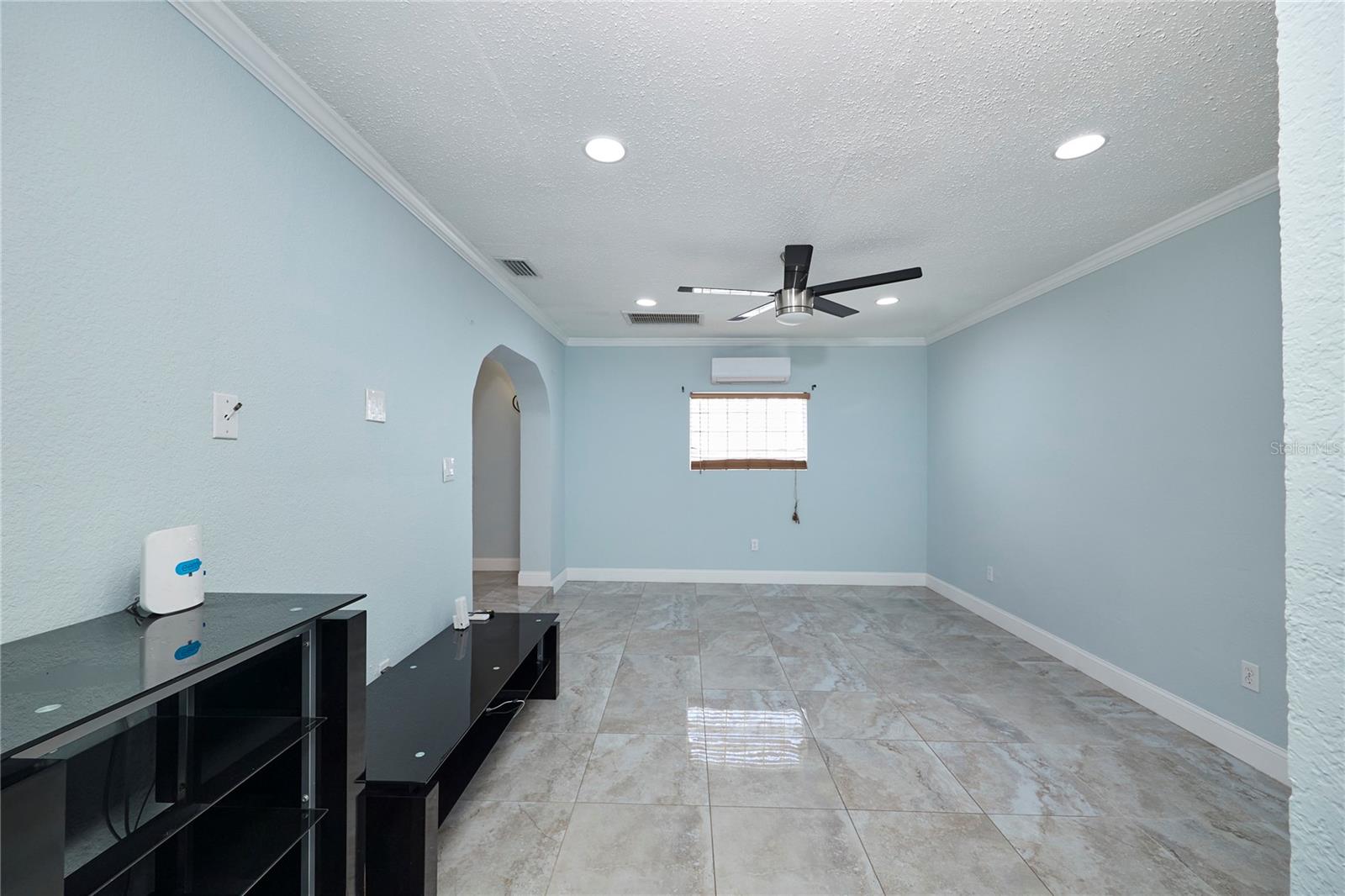 Image 16 of 36 For 6804 Hubert Avenue