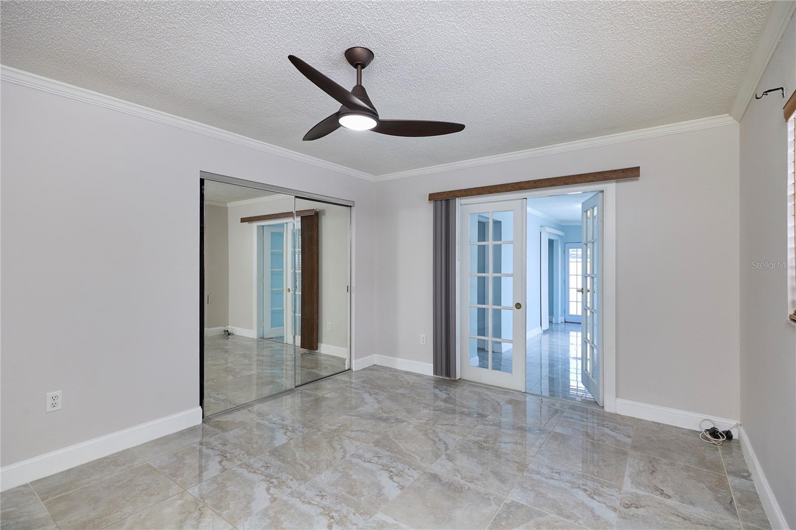 Image 21 of 36 For 6804 Hubert Avenue