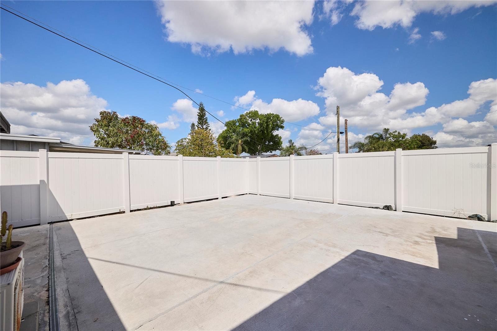 Image 34 of 36 For 6804 Hubert Avenue