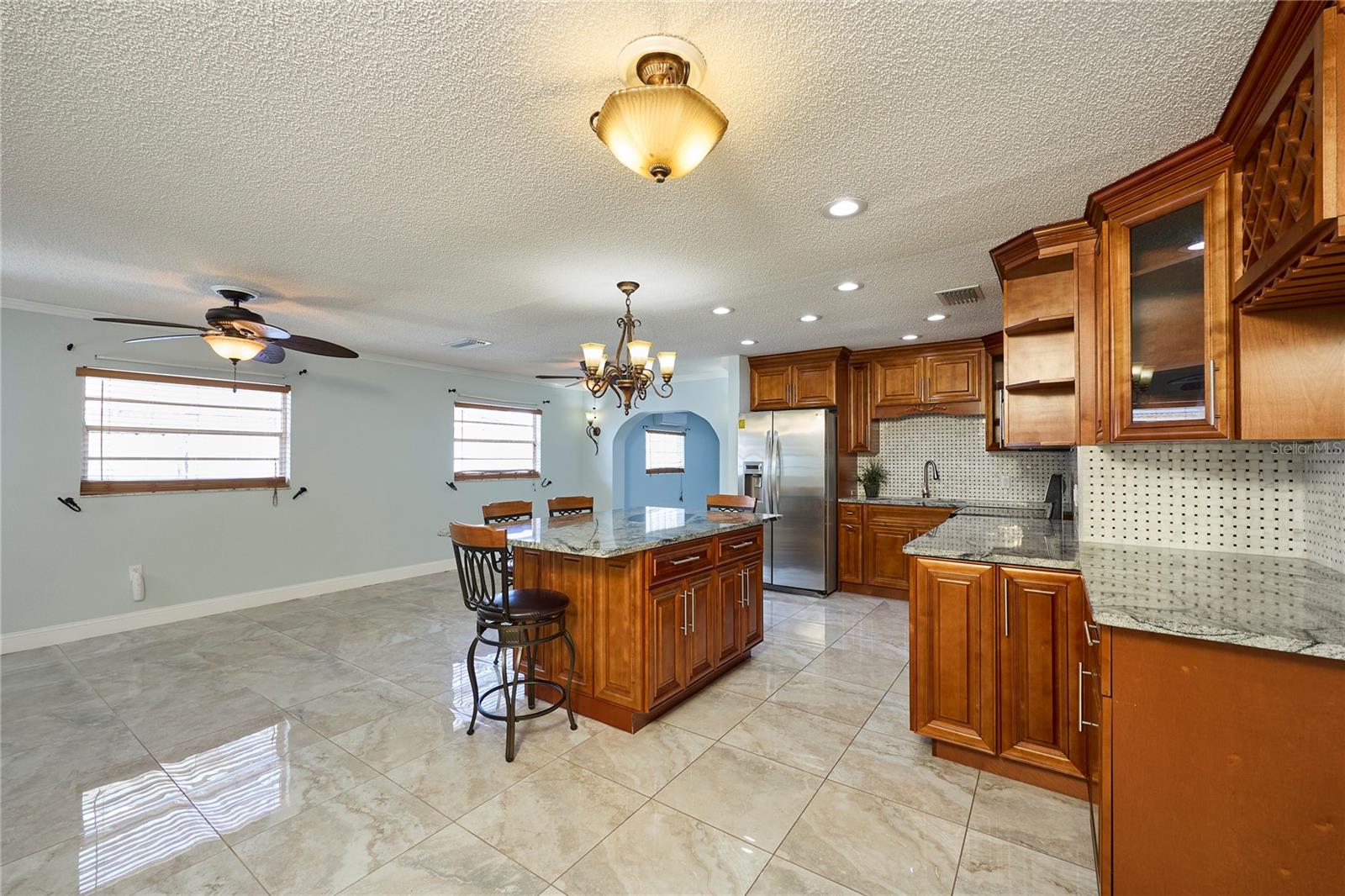 Image 6 of 36 For 6804 Hubert Avenue