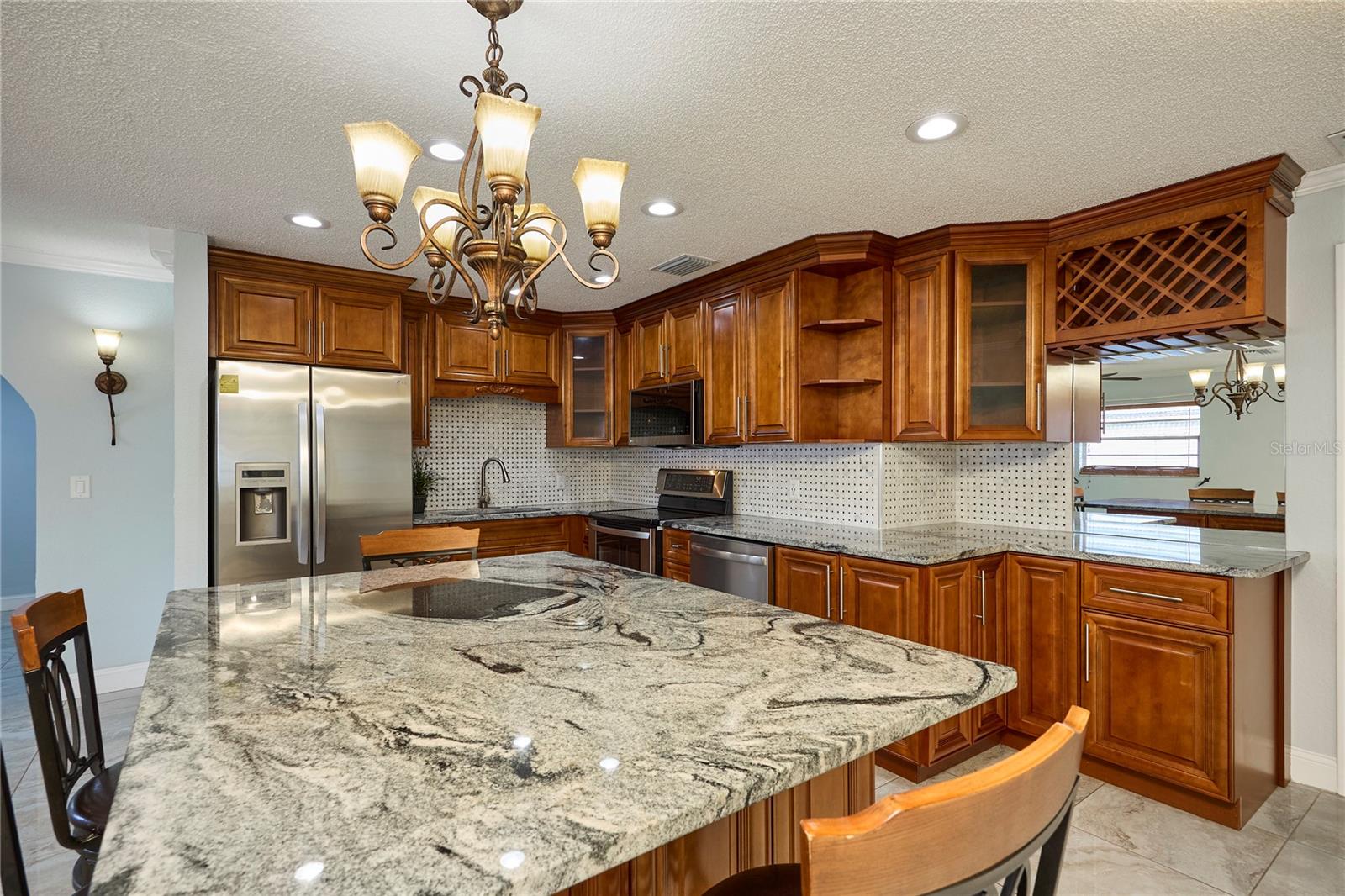 Image 7 of 36 For 6804 Hubert Avenue