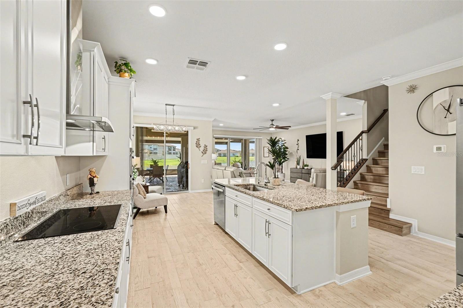 Image 11 of 42 For 4902 Eagle Rock Drive