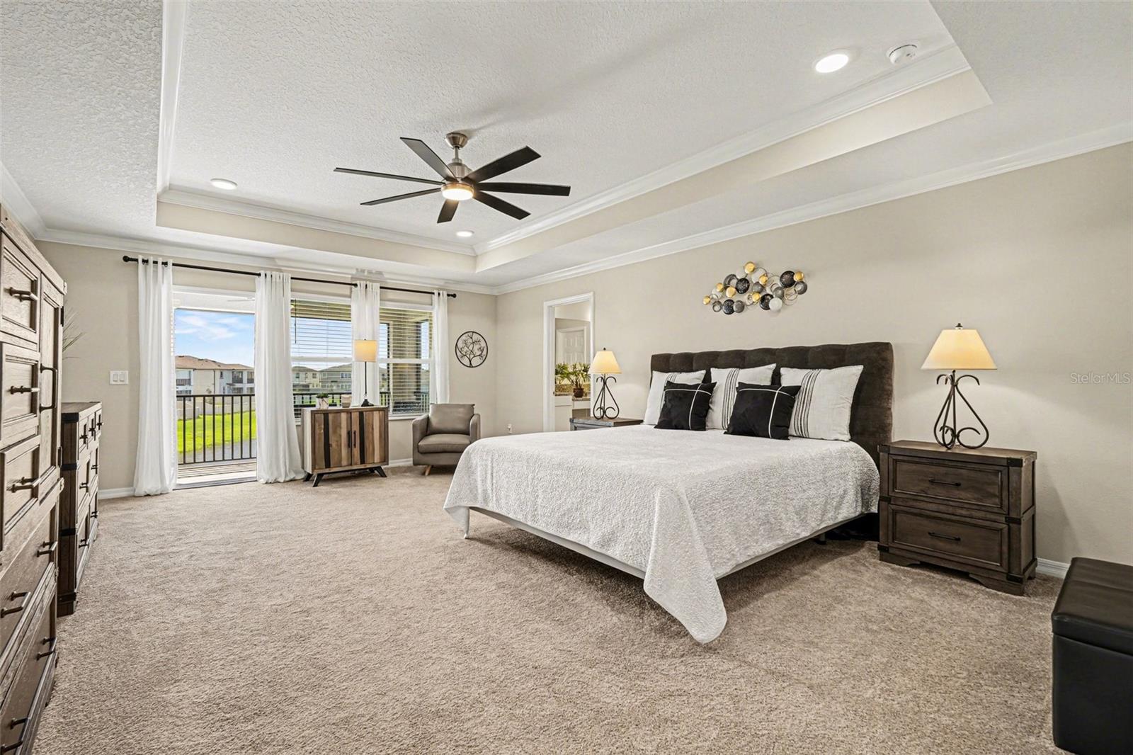 Image 18 of 42 For 4902 Eagle Rock Drive