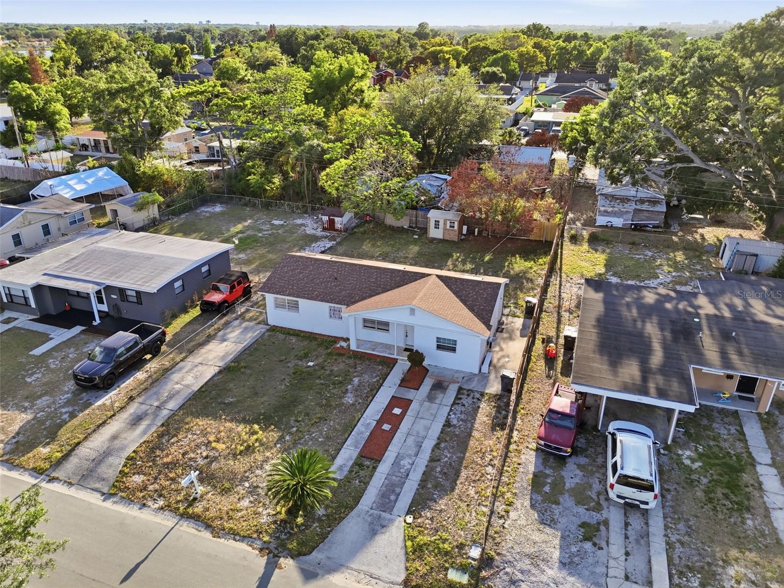 Image 24 of 24 For 519 Hampton Avenue