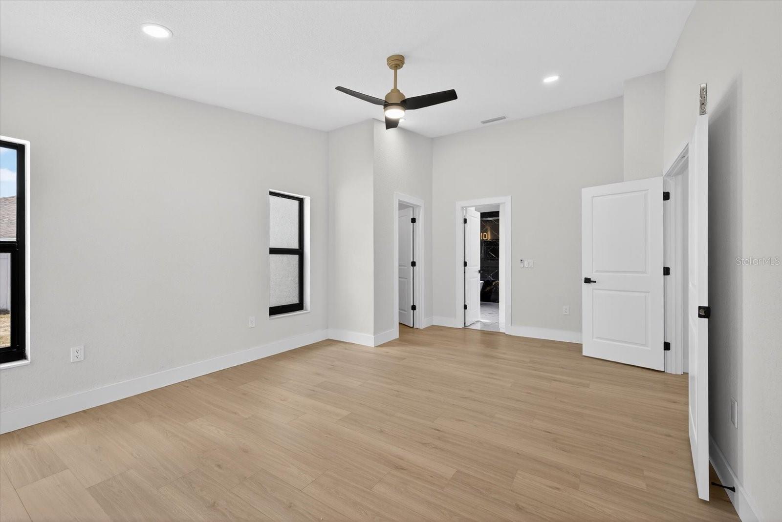 Image 31 of 67 For 8169 Berkeley Manor Boulevard