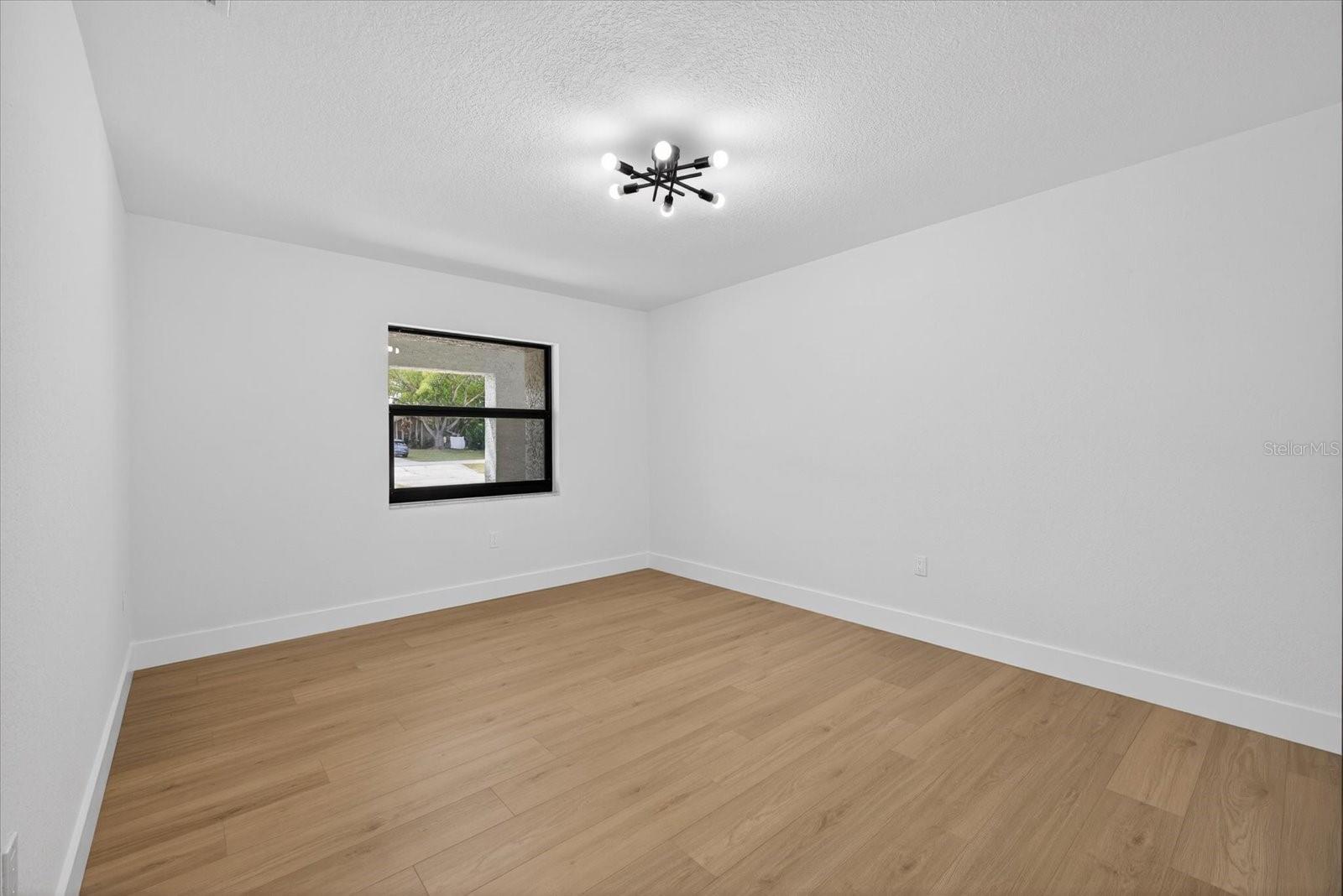 Image 38 of 67 For 8169 Berkeley Manor Boulevard