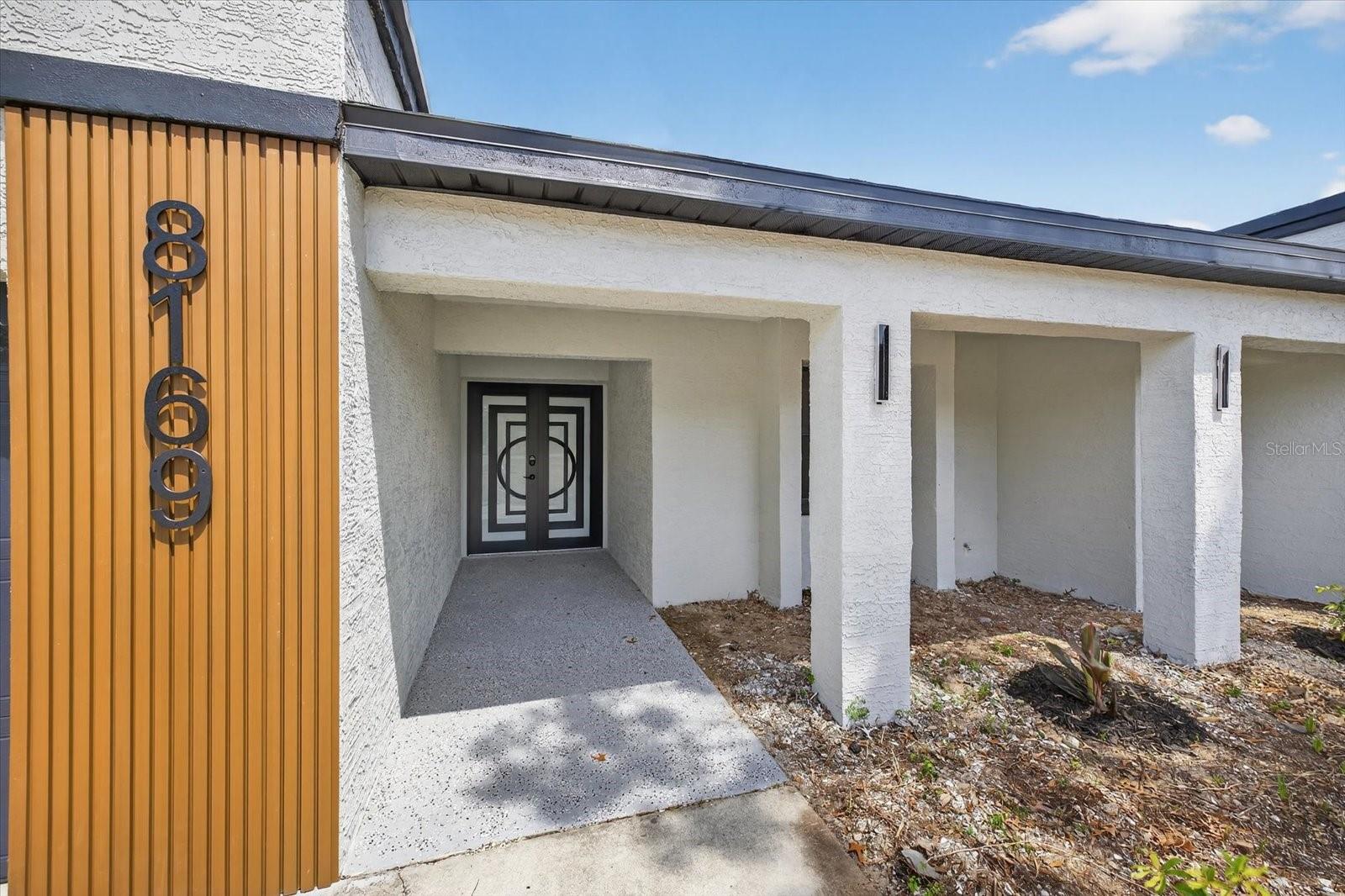 Image 6 of 67 For 8169 Berkeley Manor Boulevard